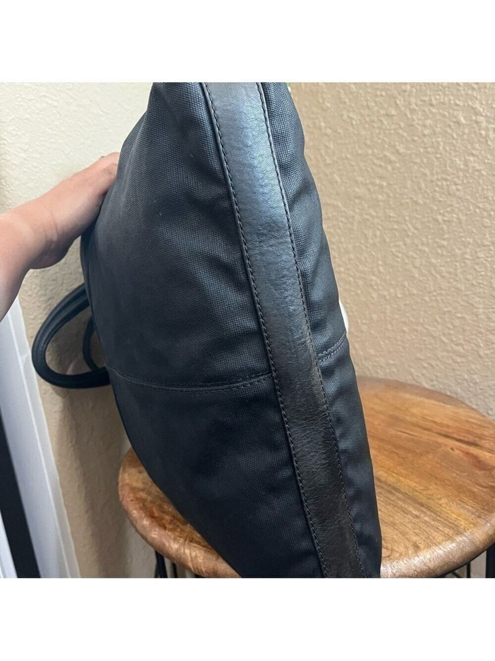 GIVENCHY COATED CANVAS NIGHTINGALE - Picture 5 of 16